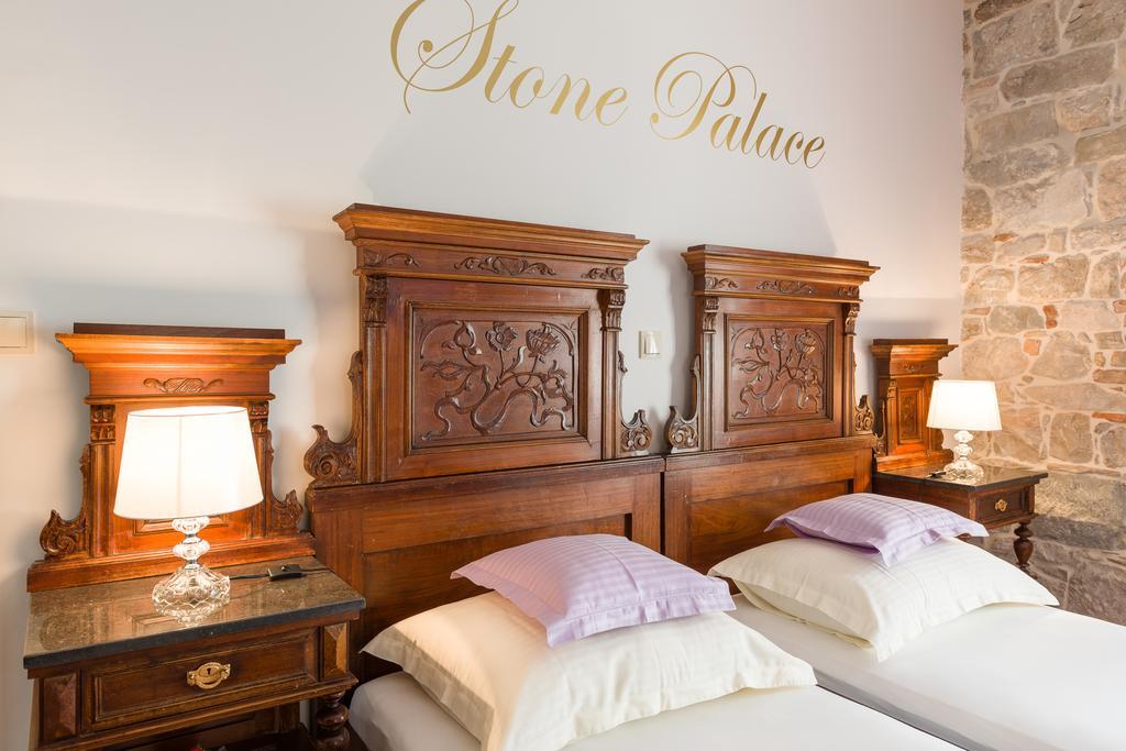 Luxury Boutique Stone Palace Apartmán *